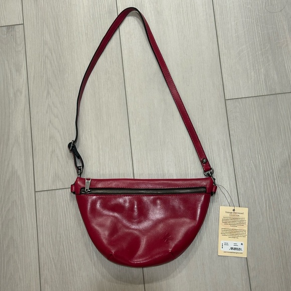 Patricia Nash Handbags - Patricia Nash leather sling / belt/ crossbody bag NWT